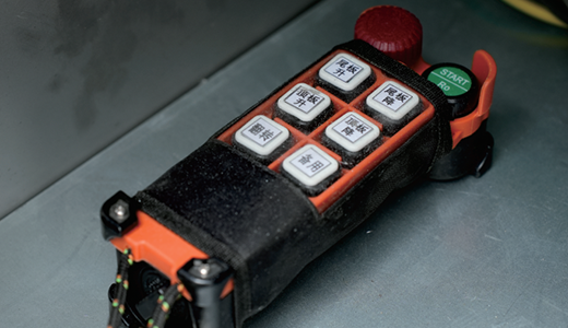 散裝飼料運(yùn)輸半掛車