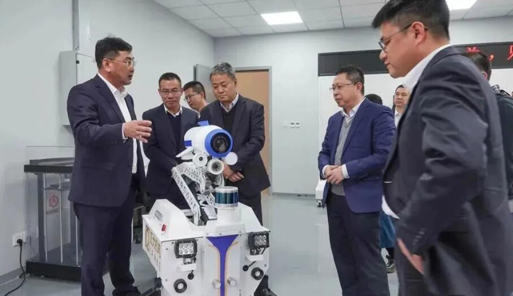 整合優(yōu)勢資源，攜領(lǐng)行業(yè)發(fā)展｜廣墾畜牧集團領(lǐng)導(dǎo)蒞臨正大機電企業(yè)參觀交流